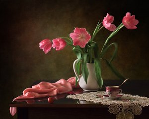 Tulipas cor-de-rosa elegantes de Tatyana Skorokhod