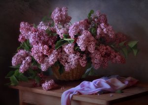 Natureza morta romântica em tons de lilás de Tatyana Skorokhod