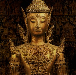 Buda de pé em Abhaya mudra, estilo Rattanakosin, meados do século XIX (bronze)