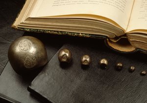 Moedas de bala do período de Ayutthaya (metal)