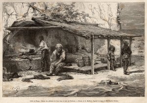 Uma pousada de pesca de atum na baía de Proelucca, Golfo de Fiume (ou Rijeka, Ístria), três dos pescadores ainda estão dormindo, embrulhados em cobertores, outro irá equipar e substituir o vigia, outro irá preparar a cozinha e o musgo vagueia ao pé do