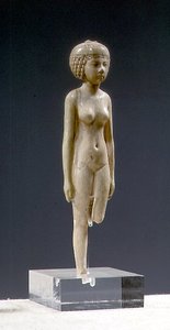 Estatueta de uma mulher nua (marfim) Terceiro