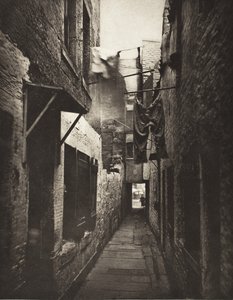 Pátio n.º 101, High Street (#8) de Thomas Annan