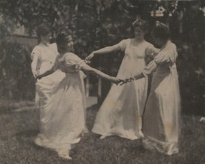 Susan Hannah Macdowell, Garota Não Identificada, Elizabeth Macdowell e Possivelmente Mary Macdowell..., c. 1 de Thomas Eakins