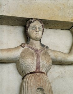Túmulo trácio de Sveshtari, detalhe de uma estátua de mulher em Atlas, século III a.C. (escultura de pedra)
