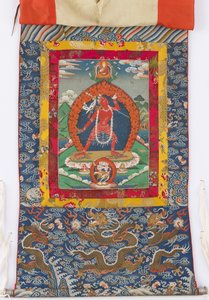 Dakini, pintura do século XIX, fronteiras têxteis dos séculos XIX e XVIII de Tibetan School