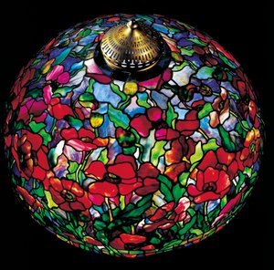Candeeiro de pé &39;Poppy&39;, c.1910 (vidro com chumbo e bronze dourado)