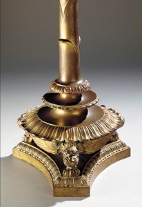 Candeeiro de pé &39;Poppy&39;, c.1910 (vidro com chumbo e bronze dourado)
