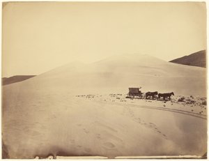 [Colinas de Areia do Deserto, perto de Sink of Carson, Nevada]
