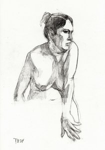 Figura feminina pensativa