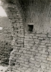 Ruínas de uma igreja no deserto, pormenor do pendente da cúpula, Adindan, Egito, fotografia de Ugo Monneret de Villard de Ugo Monneret de Villard