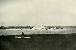 Um super-submarino britânico, c1914-1918, 1919. de Unbekannt
