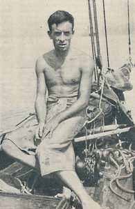 Um Ulisses Moderno. Gerbault fotografado em Suva, nas Ilhas Fiji, 1936 de Unbekannt