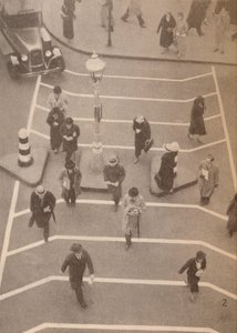 Uma pista de segurança em frente à Estação Charing Cross, c1934, 1935 de Unbekannt