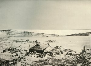 Uma vista da cabana que olha para o norte., C1908, 1909. de Unbekannt