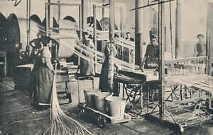 Uma fábrica de fabricação de cones de cera, 1917 de Unbekannt