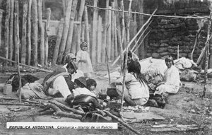 Uma família no trabalho, Catamarca, Argentina, início do século XX de Unbekannt