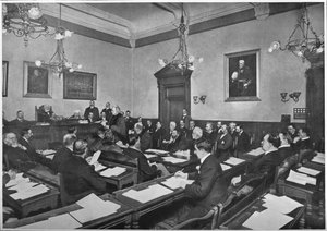 Uma reunião do Hammersmith Borough Council, c1903 1903 de Unbekannt