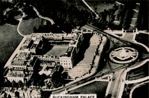 Vista aérea do Palácio de Buckingham, 1939 de Unbekannt