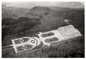 Vista aérea do Palácio Herrenchiemsee, Baviera, Alemanha, de um Zeppelin, c1931 1933 de Unbekannt