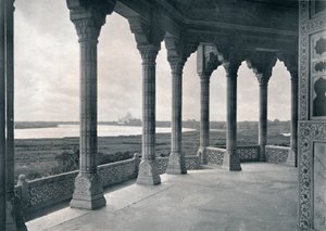 Agra. Varanda da Jasmine Tower, mostrando o Taj, c1910. de Unbekannt