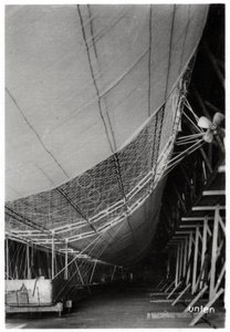 Dirigível LZ1 Graf Zeppelin em construção, 1899 1933 de Unbekannt