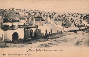Albero Bello - Panorama das montanhas, c1910. de Unbekannt