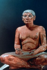 Figura egípcia antiga de um escriba sentado, do século 25 a 24 aC de Unbekannt