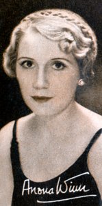 Anona Winn MBE nascida Anona Edna Wilkins, 1904-1994, 1935 de Unbekannt