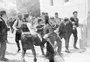 Detenção de Gavrilo Princip, assassino do arquiduque Franz Ferdinand, 1914 de Unbekannt