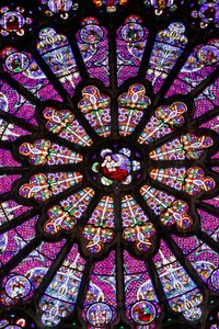 Basílica de St, Denis, transepto Norte, Janela de vidro manchado (um detalhe), Janela Rosa acima do portão do meio, Saint-Denis, França de Unbekannt