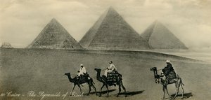 Cairo: As pirâmides de Gizé, c1918-c1939. de Unbekannt