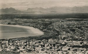 Cape Town - baía da tabela com Stellenbosch e hotentots Holland Mountains, África do Sul. de Unbekannt