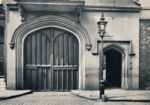 Charterhouse. Exterior do portão de entrada, 1925 de Unbekannt