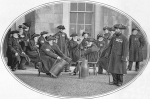 Chelsea pensioners with black jacks, Londres, c1901 1901 de Unbekannt