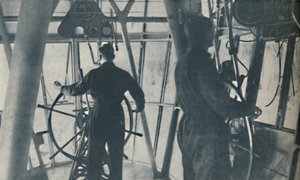Conforto para passageiros e cabine de um maravilhoso controle central, c1935 de Unbekannt