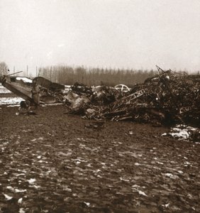 Zepelim destruído, c1914-c1918 de Unbekannt