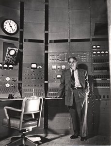 Enrico Fermi, físico nuclear americano nascido na Itália, c1942 de Unbekannt