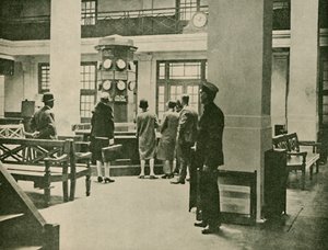 Hall de entrada, Estação Aérea de Londres, 1927 de Unbekannt