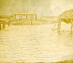 Inundação, Ramskapelle, Bélgica, c1914-c1918 de Unbekannt