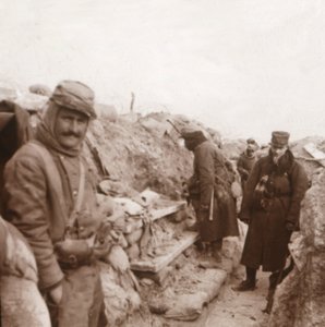 Soldados franceses nas trincheiras, Perthes, norte da França, c1914-c1918 de Unbekannt