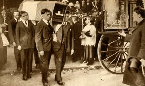 Funeral de Terence MacSwiney, Cork, Irlanda, 31 de outubro de 1920, 1933. de Unbekannt