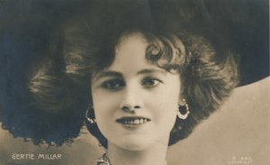 Gertie Millar, 1879-952, c1930. de Unbekannt