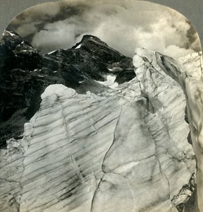 Vista glacial nas Montanhas Rochosas Canadenses ..., BC, Canadá, 1903. de Unbekannt
