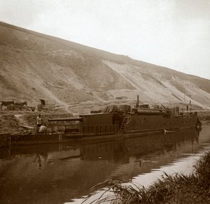 Gunboat, Genicourt, norte da França, c1914-c1918 de Unbekannt