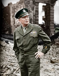 Ele liderou nossos exércitos libertadores à vitória, 1945 de Unbekannt
