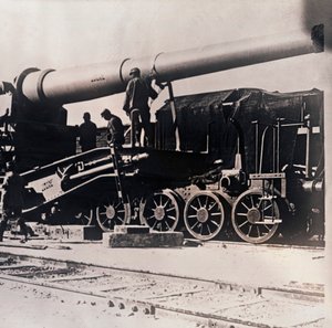 Artilharia pesada em um trem, c1914-c1918 de Unbekannt