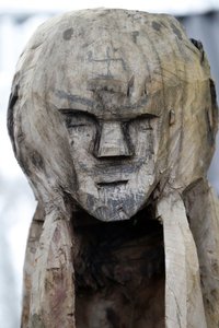 Grupo étnico Jarai (Gia Rai). Espírito guardião de uma tumba Jarai. Estátua de madeira. Kon Tum. Vietnã de Unbekannt