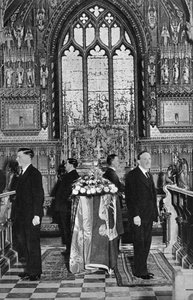 Rei George V, deitado no estado, Igreja de Santa Maria Madalena, Sandringham, Norfolk, janeiro de 1936 de Unbekannt