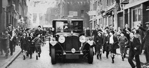 King George Vs última visita ao East End, Londres, c1930s de Unbekannt